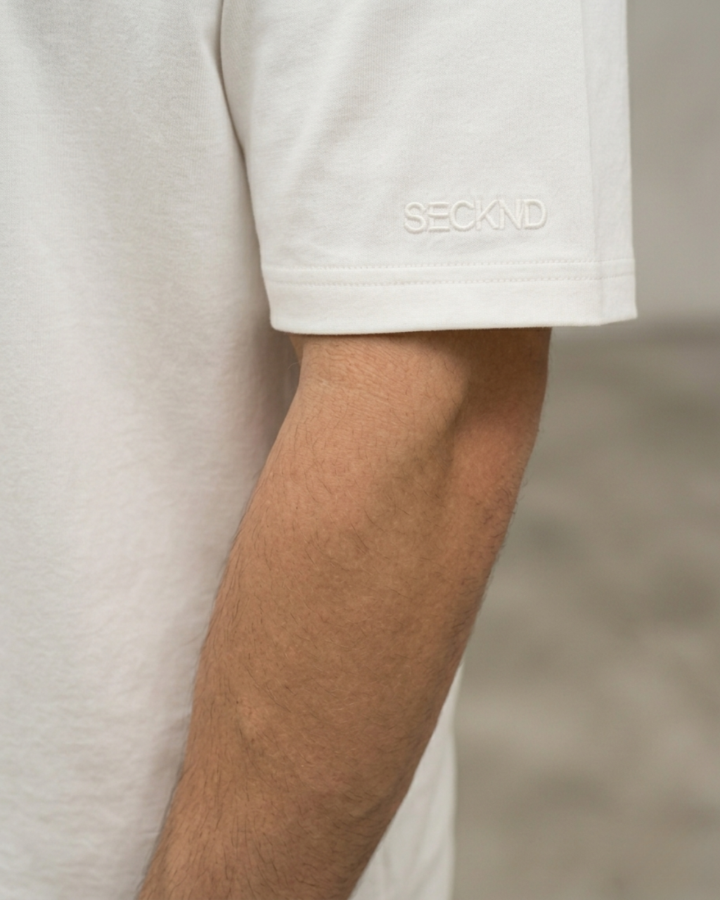 Ivory Origin – Off White Oversized T Shirt